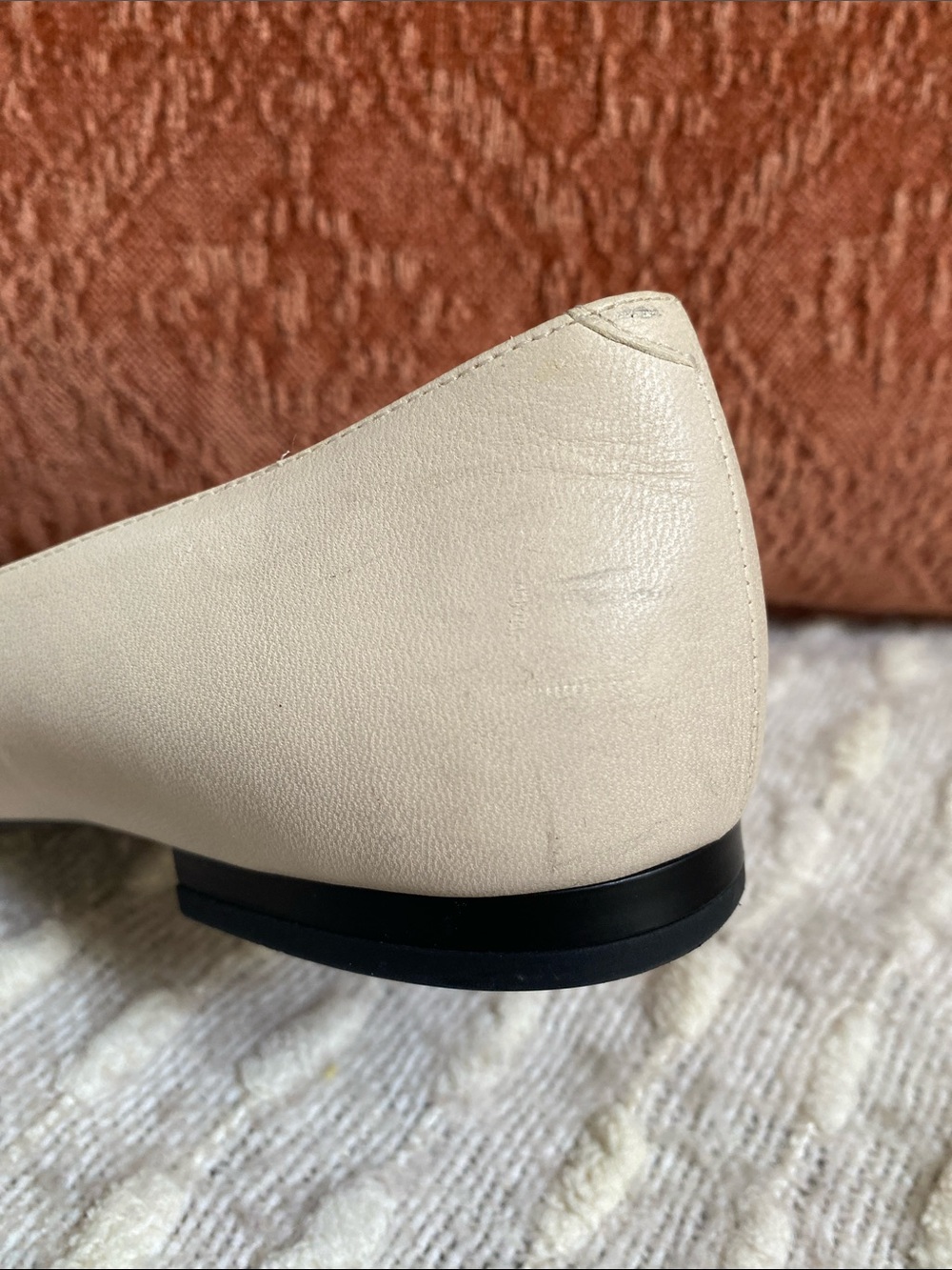 {Roger Vivier} Gommettine Leather Ballerina Shoe - Picture 15 of 16